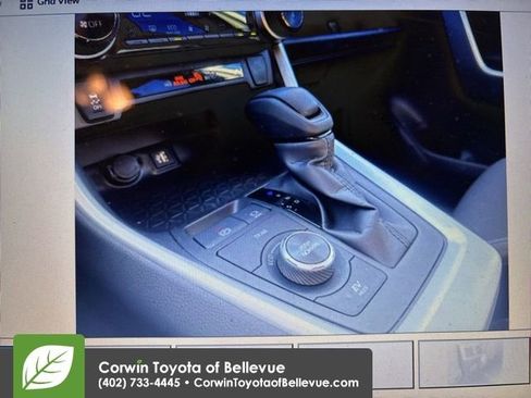 Used 2025 Toyota RAV4 XLE image 17