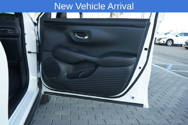 Used 2025 Honda HR-V Sport image 14
