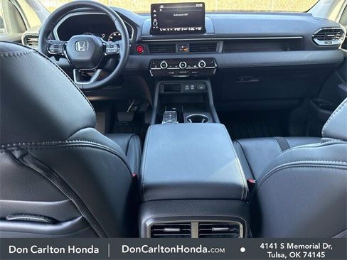 Used 2025 Honda Pilot EX-L image 18