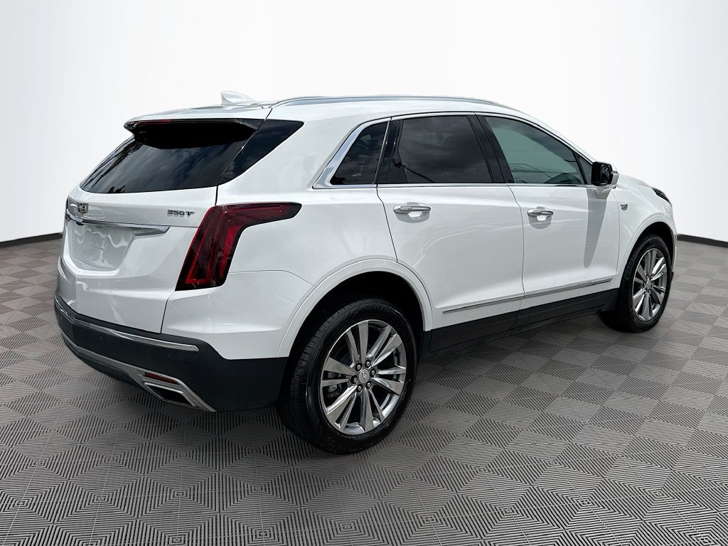 Used 2024 Cadillac XT5 Premium Luxury FWD image 6