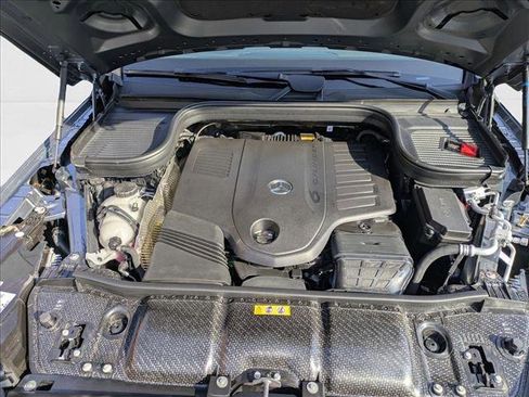 New 2026 Mercedes-Benz GLS 450 4MATIC image 21