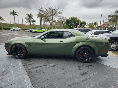 Used 2022 Dodge Challenger SRT Hellcat image 10