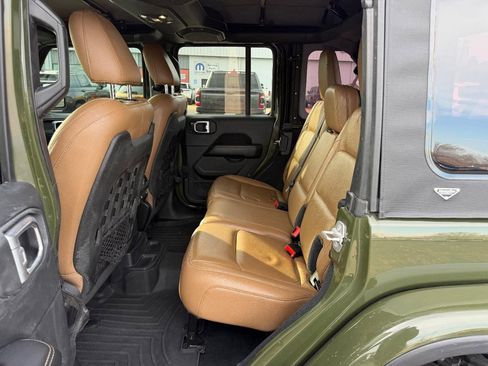Used 2020 Jeep Wrangler Unlimited Rubicon AWD/4WD image 10