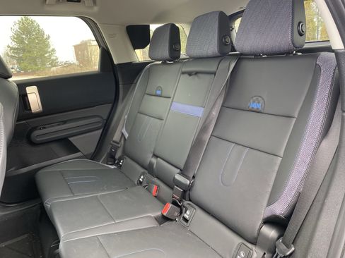 Used 2025 MINI Cooper Countryman S w/ Comfort Package Max image 9