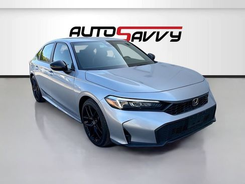 Used 2025 Honda Civic Sport image 1