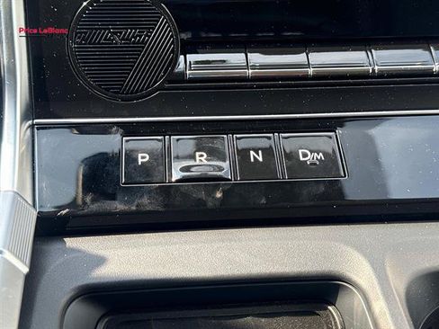 Used 2026 Nissan Armada SV RWD image 25