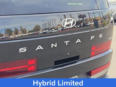 Used 2025 Hyundai Santa Fe Limited FWD image 11