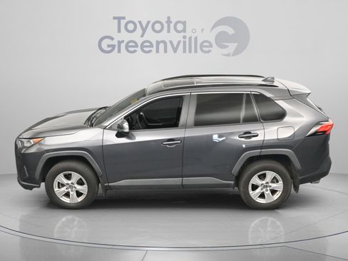 Used 2019 Toyota RAV4 XLE w/ Convenience Package AWD/4WD image 5