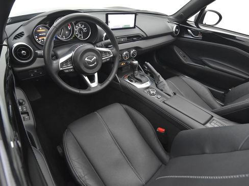 Certified 2025 MAZDA MX-5 Miata RF Grand Touring RWD image 32