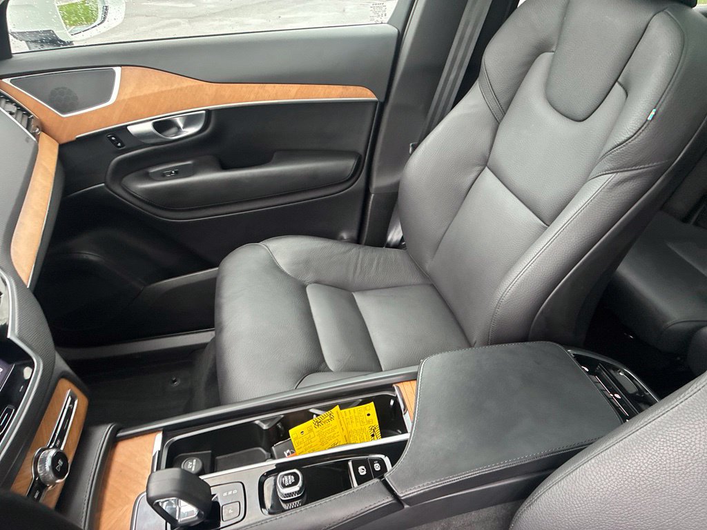 Certified 2024 Volvo XC90 T8 Plus w/ Protection Package Premier AWD/4WD image 13