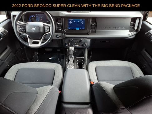 Used 2022 Ford Bronco Big Bend w/ Sasquatch Package AWD/4WD image 10