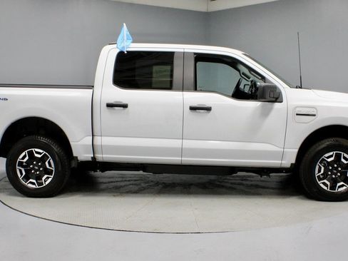 Certified 2022 Ford F150 Lightning Pro image 12