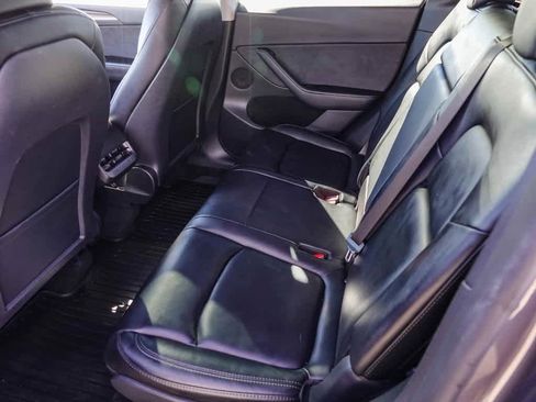 Used 2023 Tesla Model Y Long Range image 16