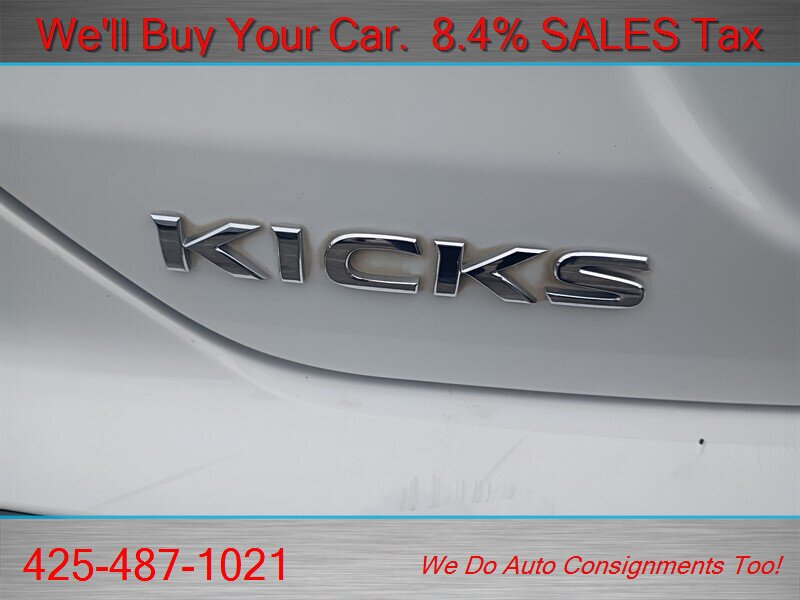 Used 2021 Nissan Kicks S FWD image 16