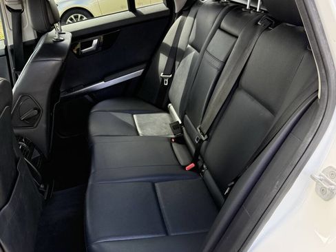 Used 2014 Mercedes-Benz GLK 350 2WD image 19