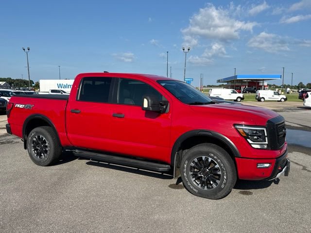 Used 2022 Nissan Titan PRO-4X w/ Pro-4x Utility Package AWD/4WD image 6