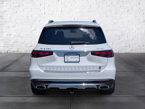 Used 2024 Mercedes-Benz GLS 450 4MATIC image 6