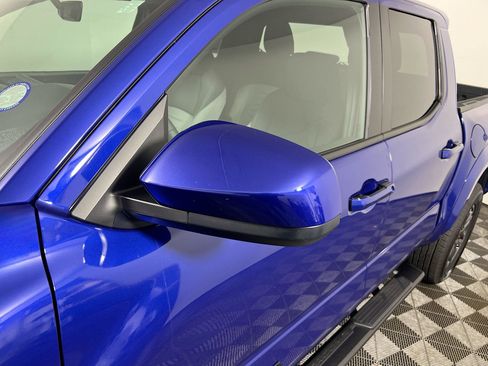 Used 2025 Toyota Tacoma TRD Sport image 35