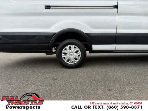 Used 2018 Ford Transit 250 148 High Roof Extended RWD image 25