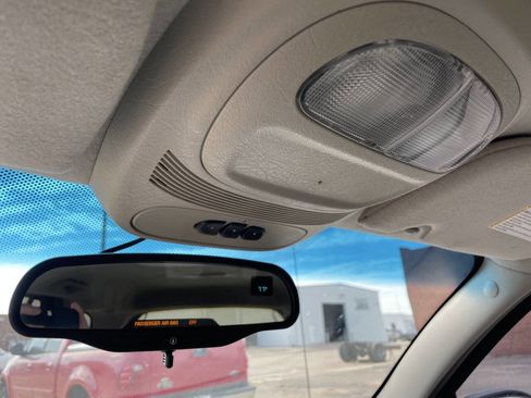Used 2005 GMC Envoy SLE w/ Sle Preferred Equipment Group AWD/4WD image 19