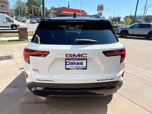 New 2026 GMC Terrain Elevation w/ Elevation Premium Package image 5