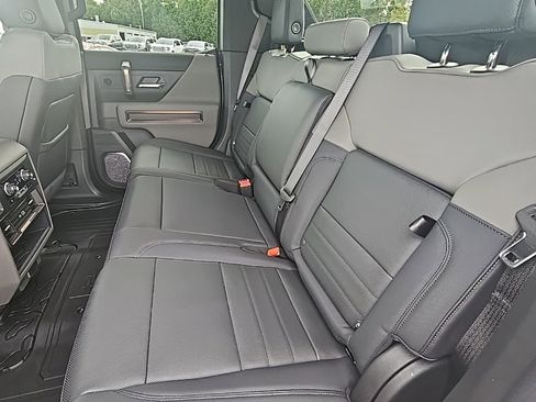 New 2025 GMC Hummer EV 3X w/ Extreme Off-Road Package image 13