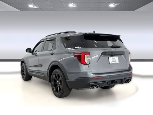 Used 2023 Ford Explorer ST w/ Equipment Group 401A AWD/4WD image 3