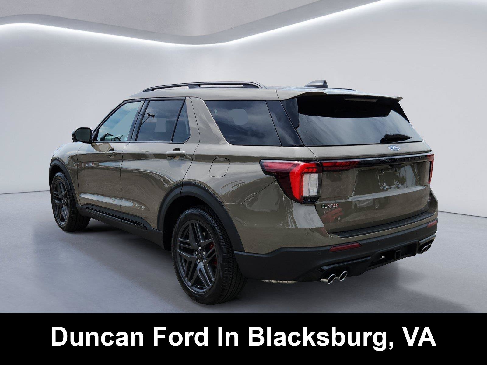 New 2026 Ford Explorer ST w/ Sun And Sound Package AWD/4WD image 5
