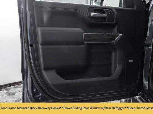Used 2020 Chevrolet Silverado 1500 RST AWD/4WD image 40