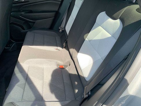 Certified 2024 Chevrolet Trax RS w/ Sunroof Package FWD image 22