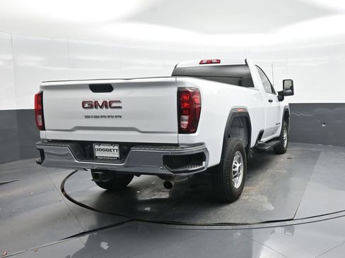Used 2022 GMC Sierra 2500 Pro w/ Convenience Package image 5