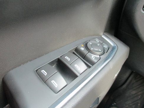 Used 2023 GMC Sierra 1500 SLT w/ SLT Premium Package image 24