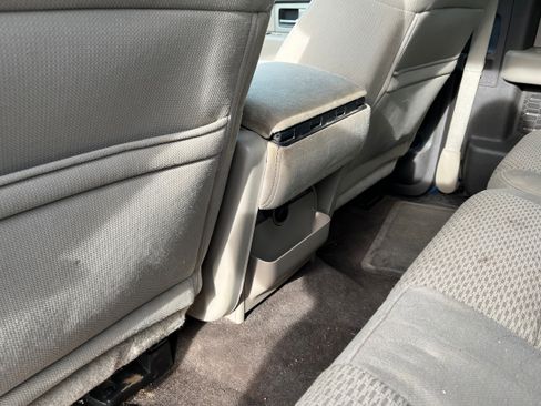 Used 2010 Ford F150 XLT image 15