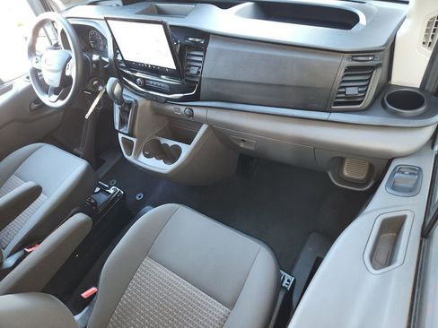 Used 2024 Ford Transit 350 XLT image 18