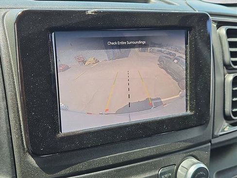 Used 2025 RAM ProMaster 2500 w/ Safety Group FWD image 15