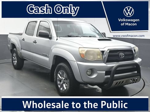 Used 2006 Toyota Tacoma PreRunner RWD image 1