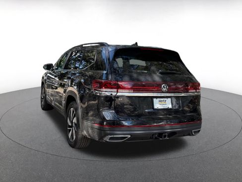 Used 2026 Volkswagen Atlas SE FWD image 7