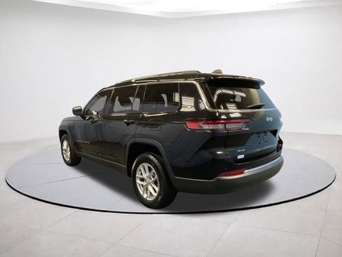 Used 2023 Jeep Grand Cherokee L Laredo w/ Luxury Tech Group I AWD/4WD image 4