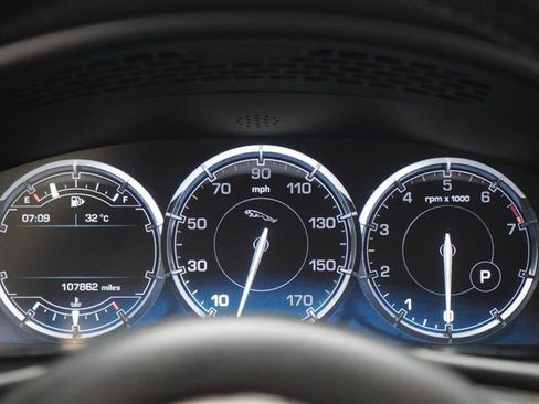 Used 2013 Jaguar XJ L Portfolio AWD/4WD image 27