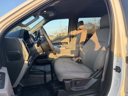 Used 2018 Ford F350 XLT image 23
