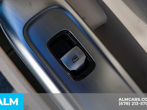 Used 2025 Mercedes-Benz C 300 C 300 image 55