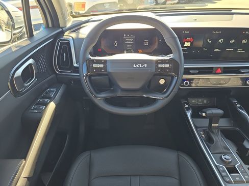 New 2026 Kia Sorento S w/ S Panoramic Sunroof Package image 15