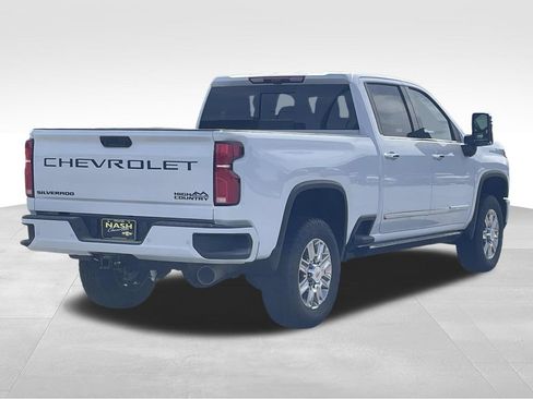New 2026 Chevrolet Silverado 3500 High Country w/ High Country Premium Package AWD/4WD image 3