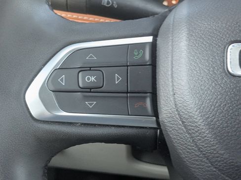 Used 2024 Jeep Compass Limited AWD/4WD image 17