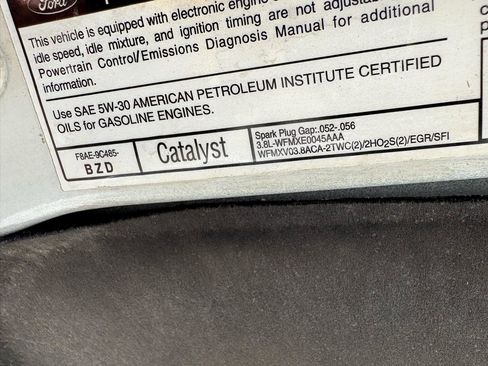 Used 1998 Ford Mustang 2dr Convertible V6 image 29