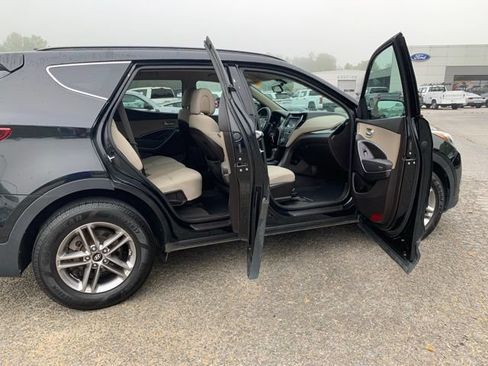 Used 2017 Hyundai Santa Fe Sport AWD/4WD image 11