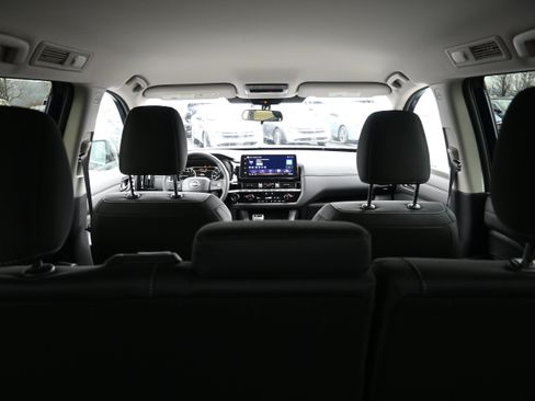 New 2026 Nissan Pathfinder SV image 14