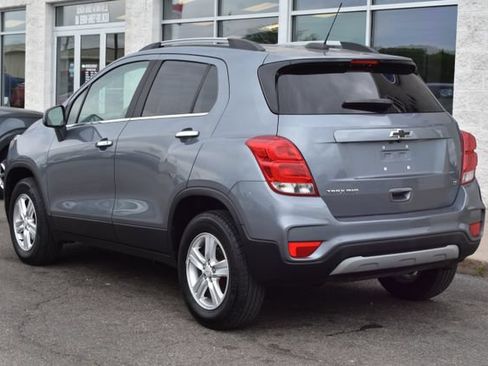 Used 2019 Chevrolet Trax LT w/ LT Convenience Package AWD/4WD image 7
