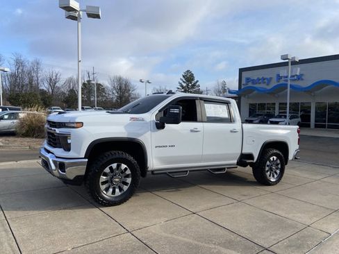 Used 2024 Chevrolet Silverado 2500 LT w/ All Star Edition image 5