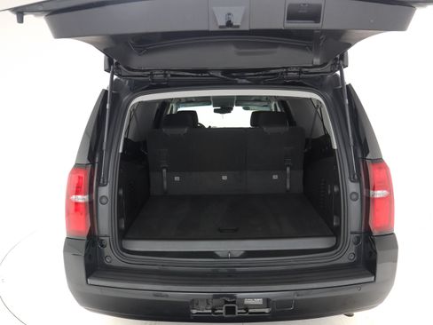 Used 2018 Chevrolet Suburban LS w/ Max Trailering Package AWD/4WD image 11